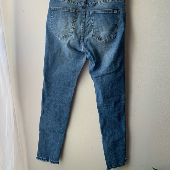 DISTRESSED SKINNY BLUE JEANS - Picture 5 of 5